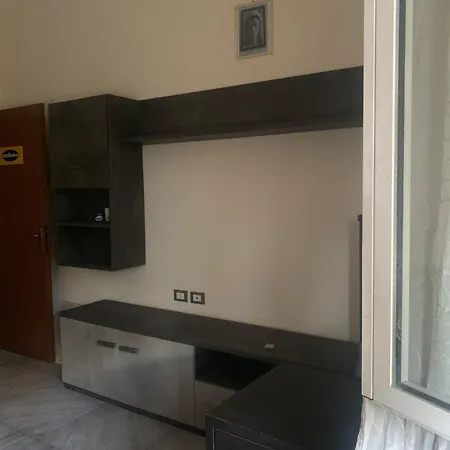 Pi Rossi 52 Apartamento *